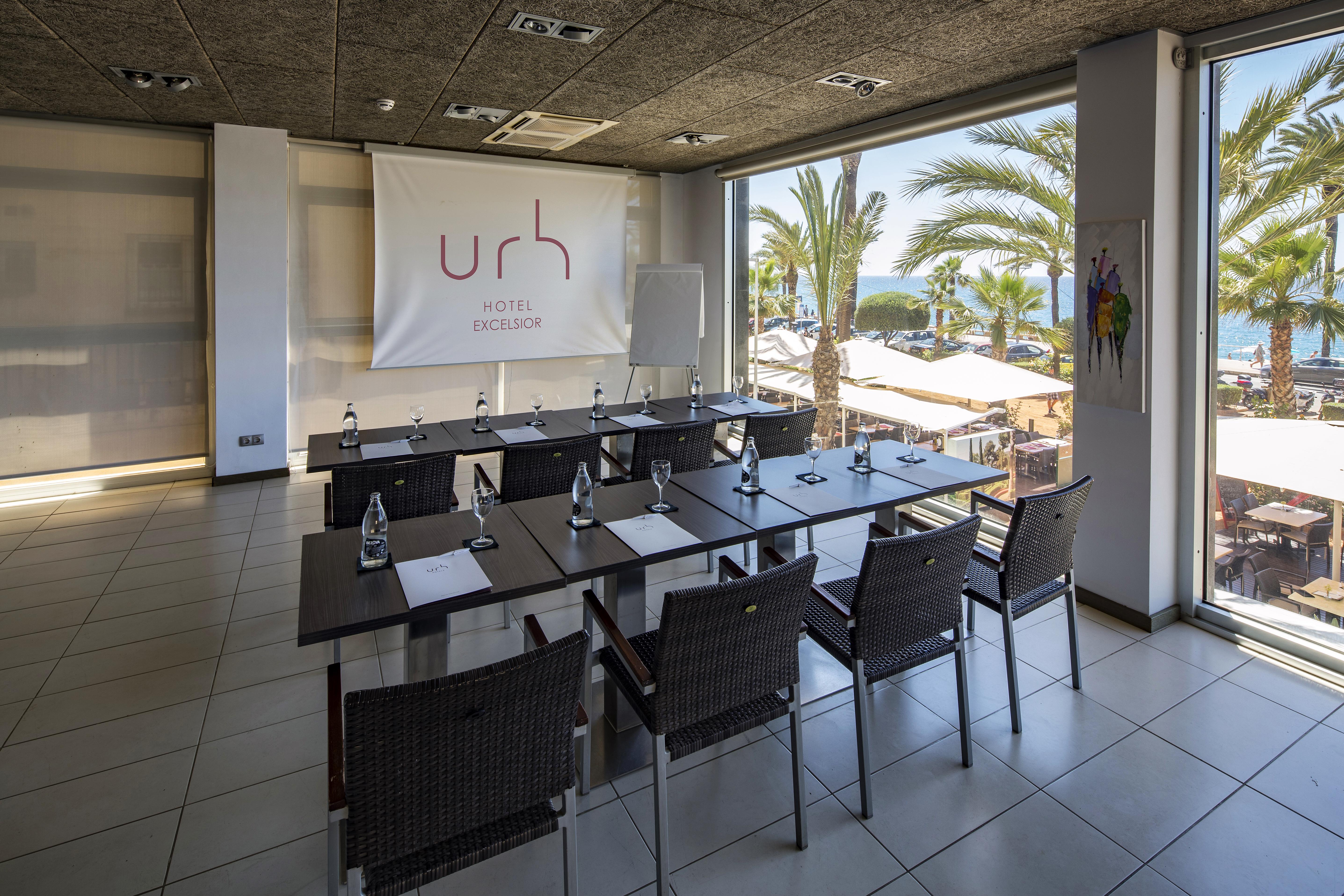 Urh Excelsior 3*